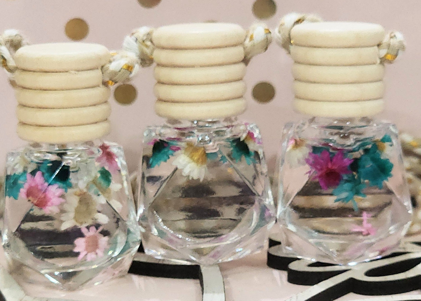 Hanging Car Diffuser | Long-Lasting Clean Scents